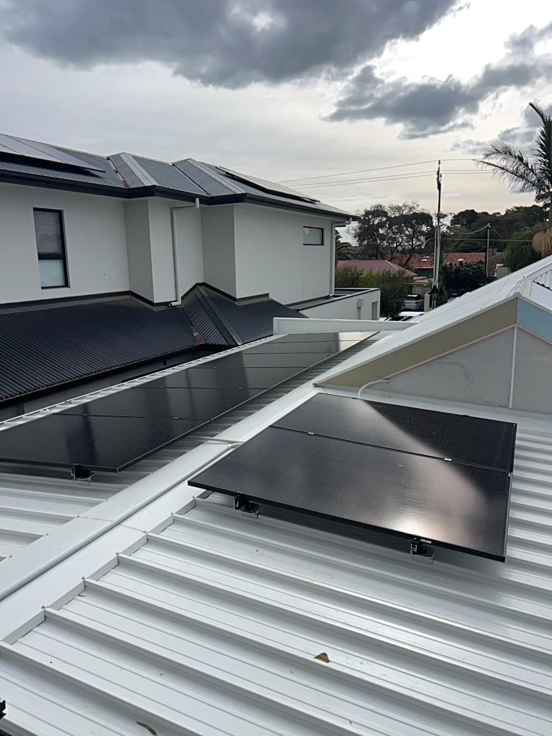 Adelaide Hills solar and battery installation
